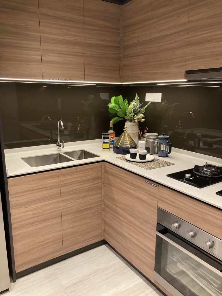 The Midwood Condo Located Near to hillV2 Shopping Mall, The Rail Mall and Hillion Mall